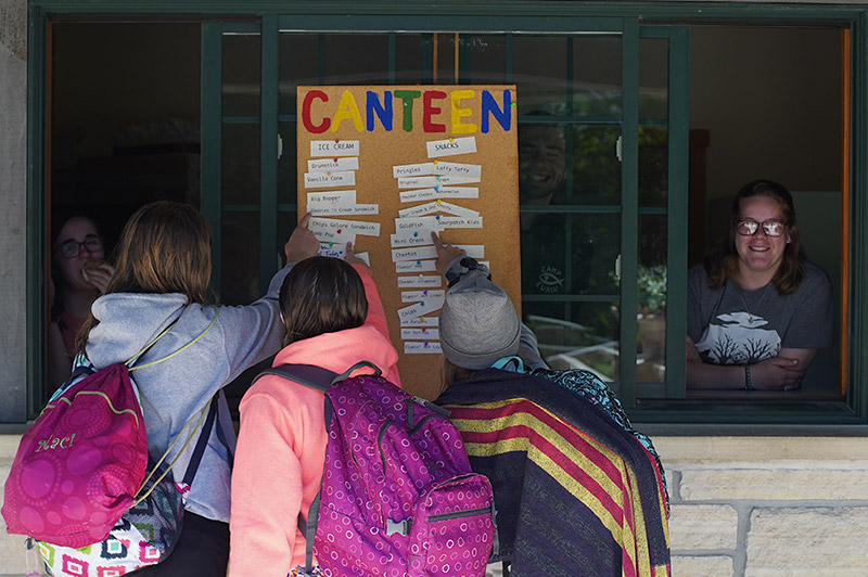 Ewalu is Growing Seeds For Hope